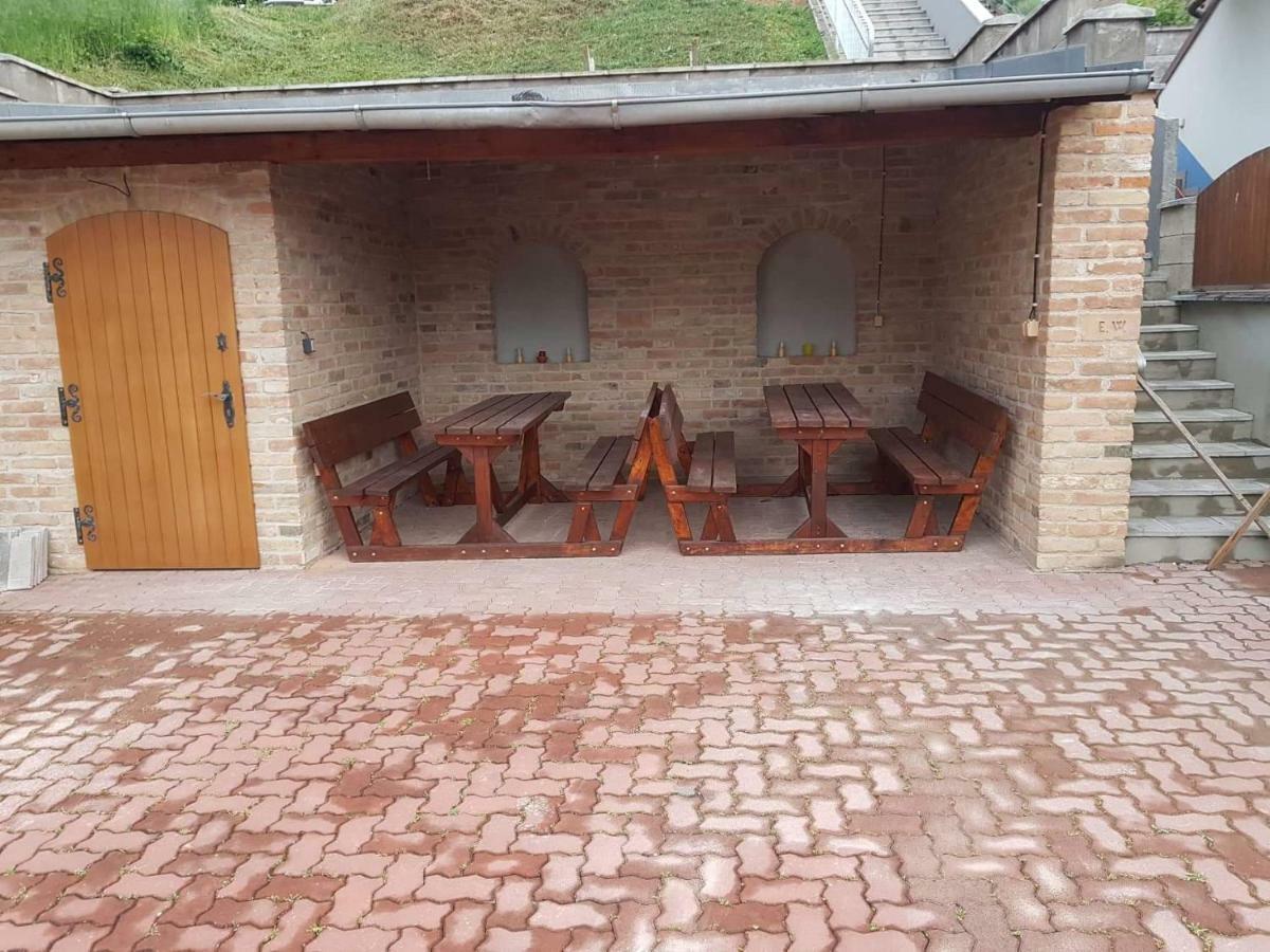 Penzion U Karla Němčičky Exterior foto